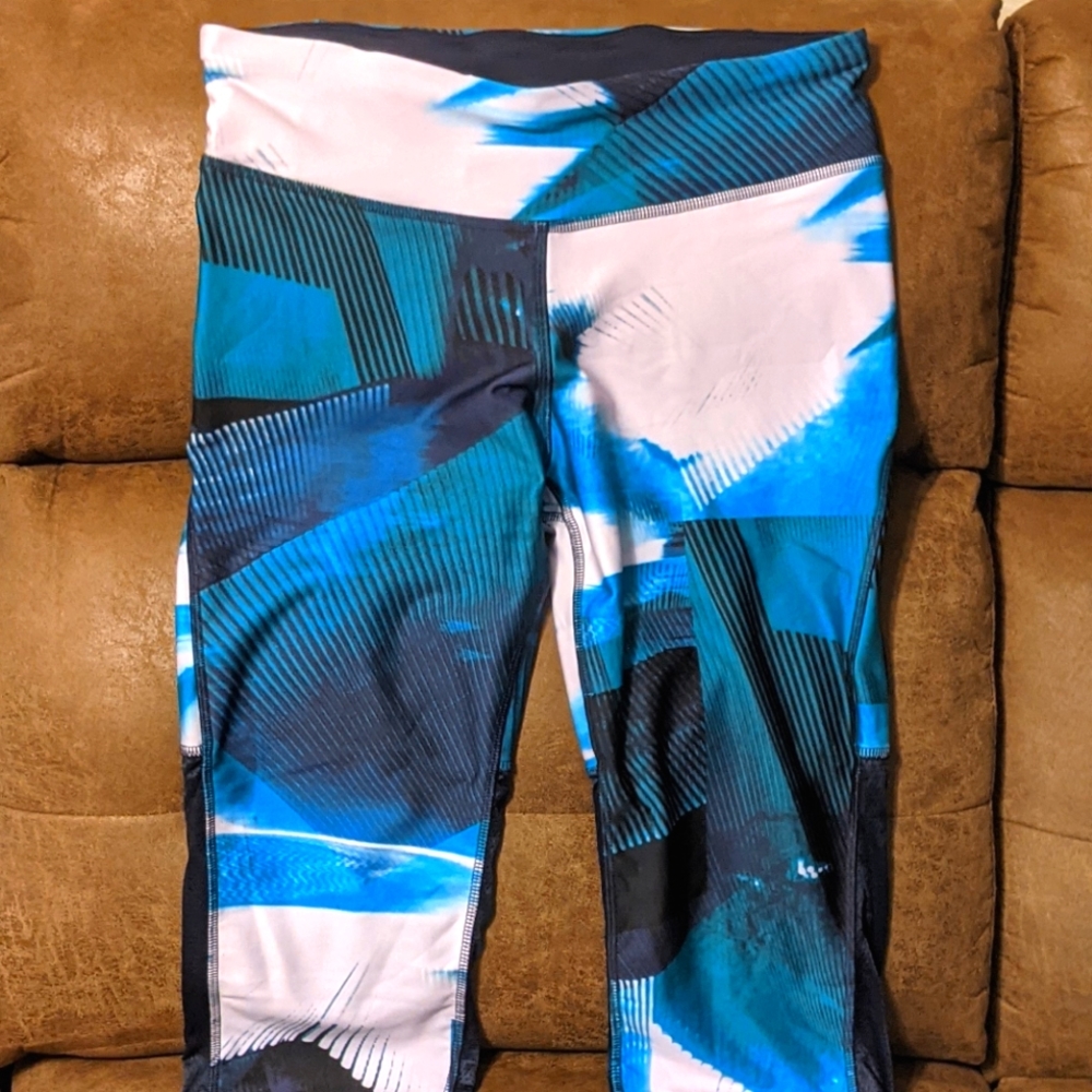 NWT Reebok leggings